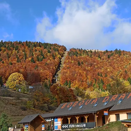 Апартаменты Ema *