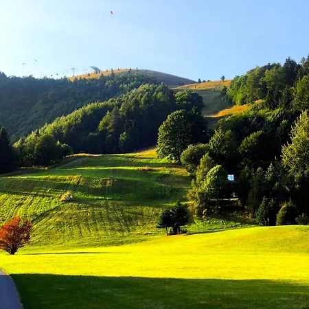 Ema * دونوفالي