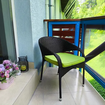 Ema דונובאלי