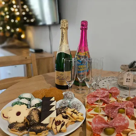 Ema Апартаменты *